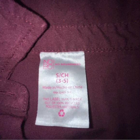 Button down Cropped Blouse - Picture 2 of 4